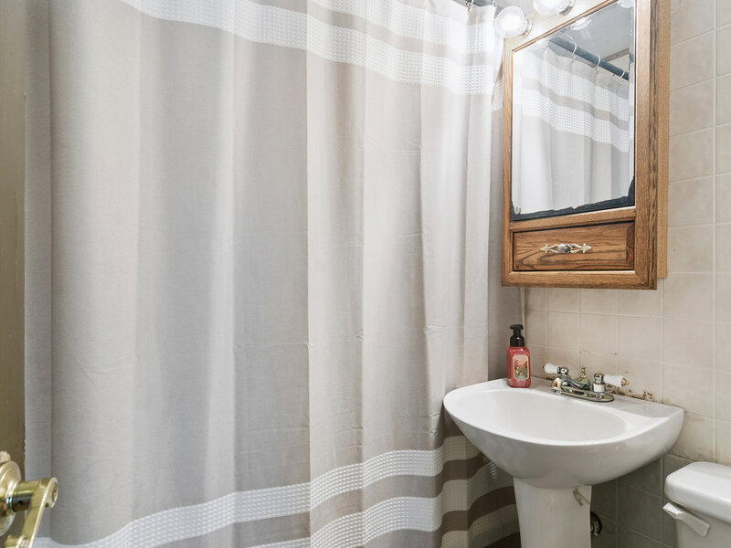 5506 E Lake Shore Drive Wonder Lake IL 60097