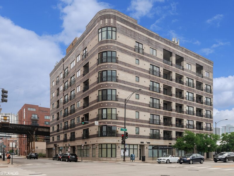 1601 S State Street Chicago IL 60616