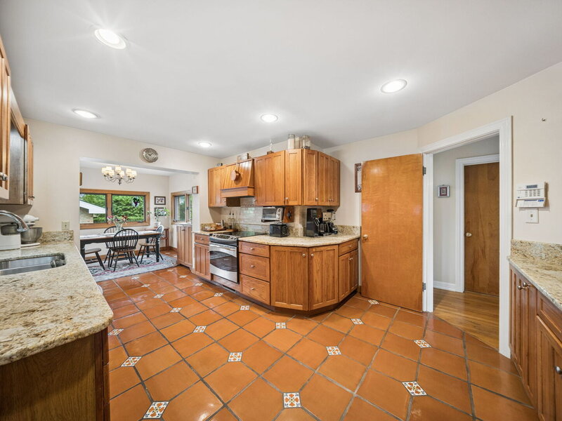 6647 N Crawford Avenue Lincolnwood IL 60712