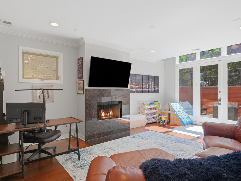 1920 W Diversey Parkway Chicago IL 60614