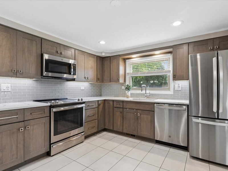 2392 Manor Lane Park Ridge IL 60068