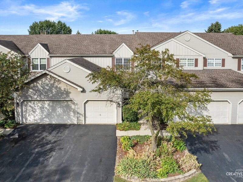 1460 Foxcroft Drive Aurora IL 60506