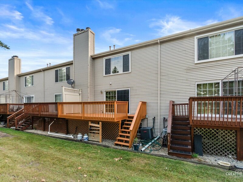 1460 Foxcroft Drive Aurora IL 60506