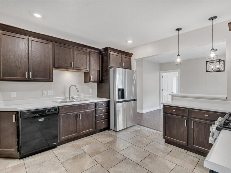 737 Grant Street Bettendorf IA 52722
