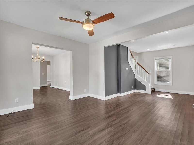 737 Grant Street Bettendorf IA 52722