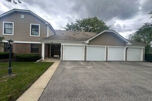 Photo of 109 Sussex Circle Schaumburg IL 60193
