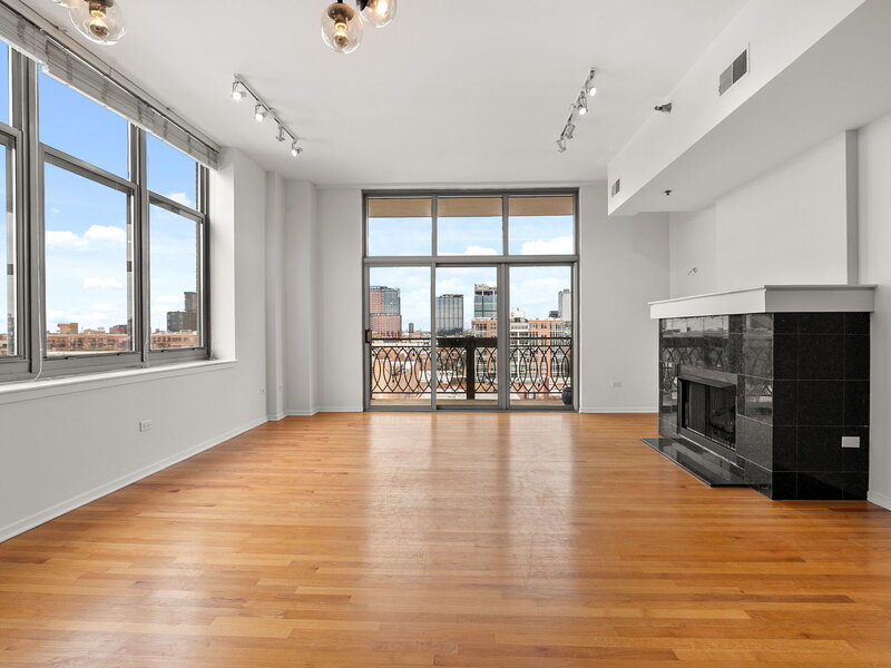 1201 W Adams Street Chicago IL 60607