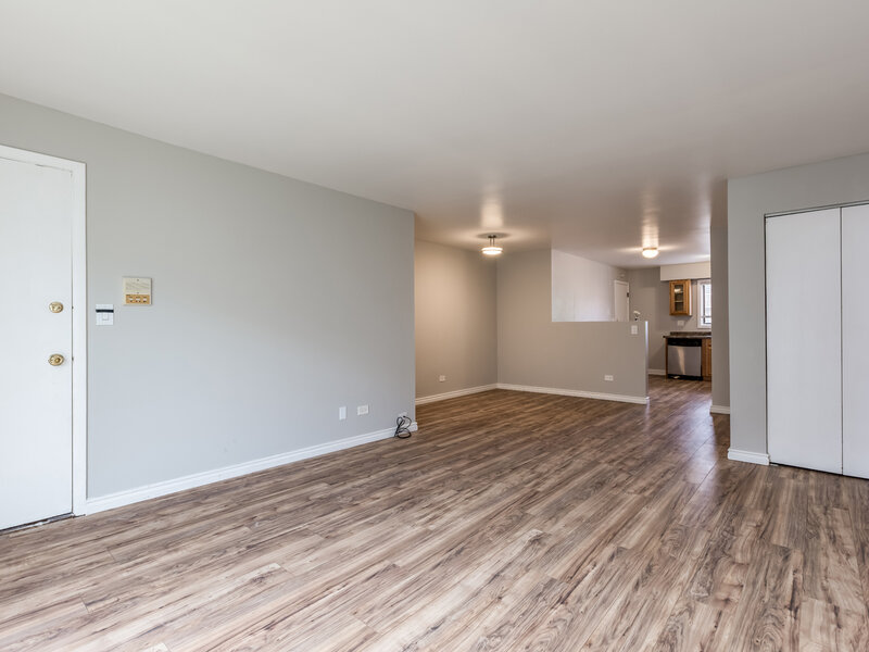 10429 Dearlove Road Glenview IL 60025