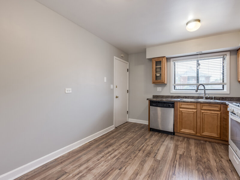 10429 Dearlove Road Glenview IL 60025