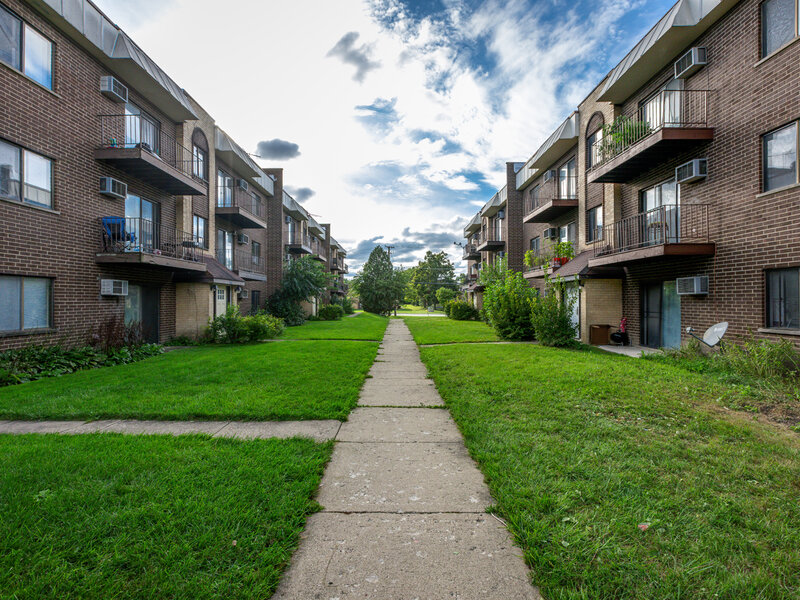 10429 Dearlove Road Glenview IL 60025