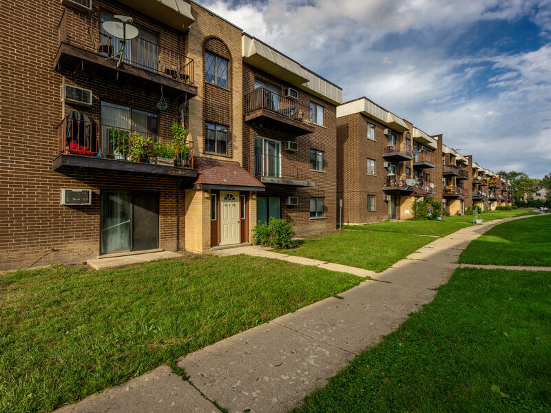 10429 Dearlove Road Glenview IL 60025