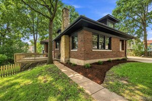 Photo of 609 S 5th Avenue St. Charles IL 60174