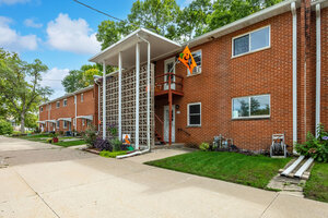 Photo of 1309 9th Street Moline IL 61265