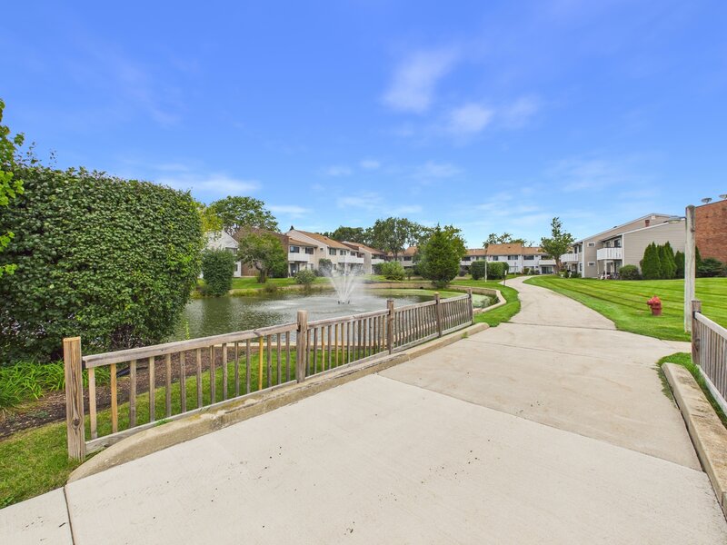 500 Bayside Drive Palatine IL 60074