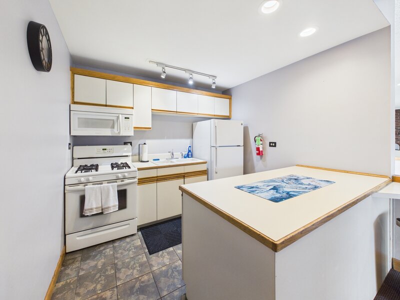 500 Bayside Drive Palatine IL 60074