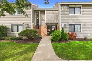 Photo of 500 Bayside Drive Palatine IL 60074 Unit 6