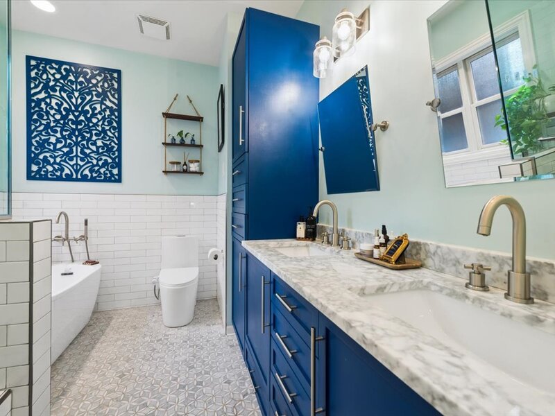 2454 W Foster Avenue Chicago IL 60625