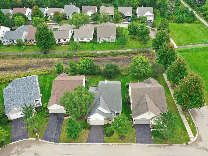 2231 Wilshire Court Grayslake IL 60030
