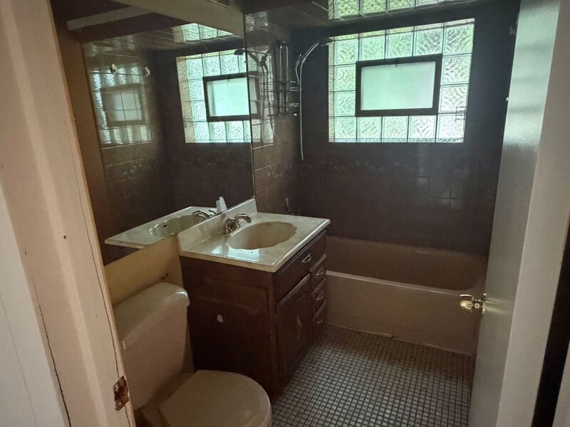 15239 Hamlin Avenue Midlothian IL 60445