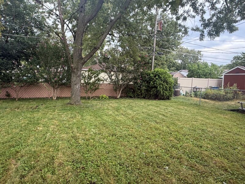 15239 Hamlin Avenue Midlothian IL 60445