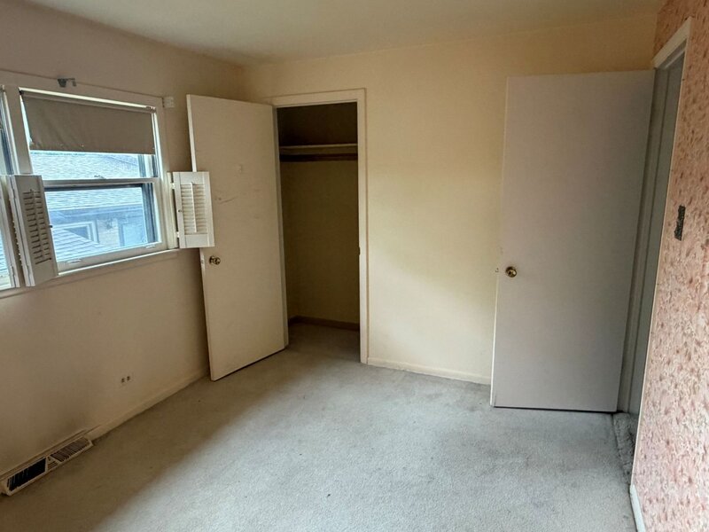 15239 Hamlin Avenue Midlothian IL 60445