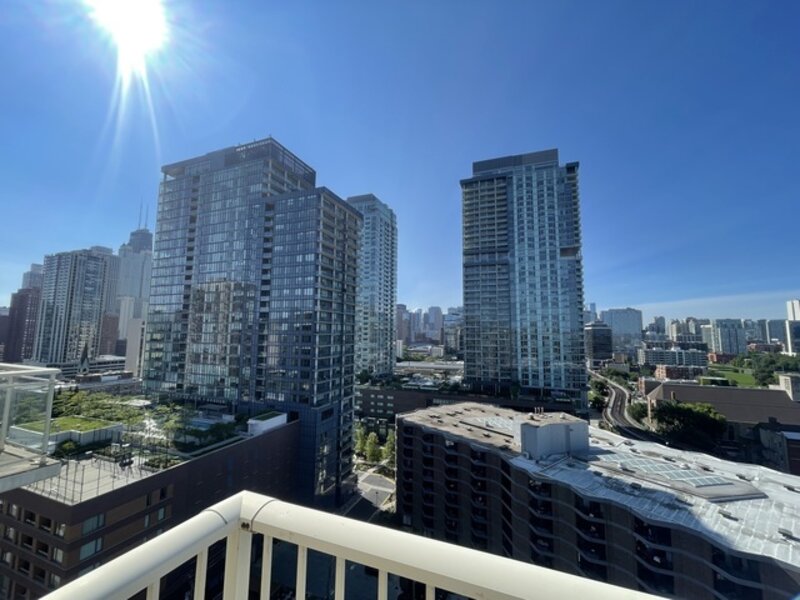 230 W Division Street Chicago IL 60610