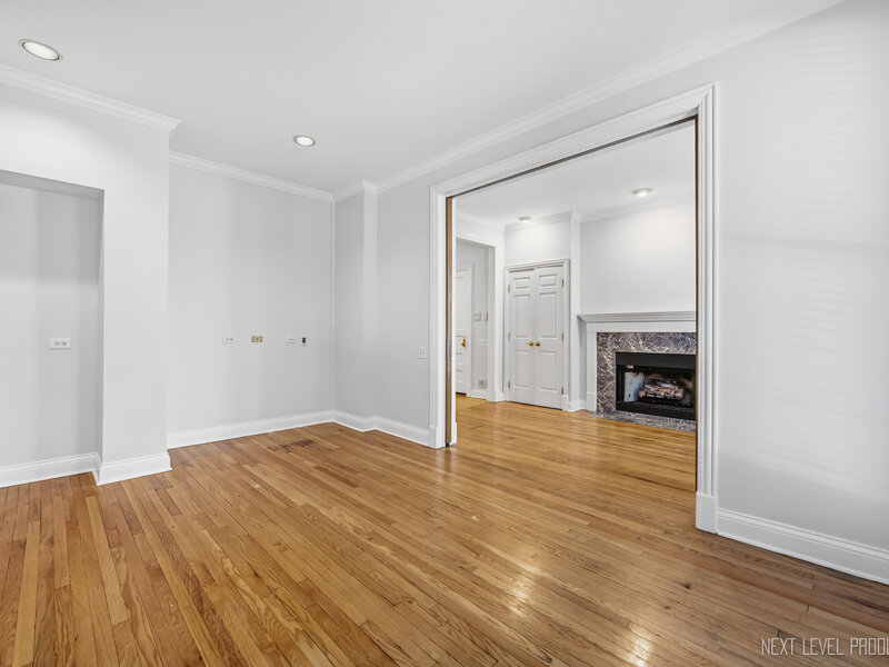 2013 W Concord Place Chicago IL 60647