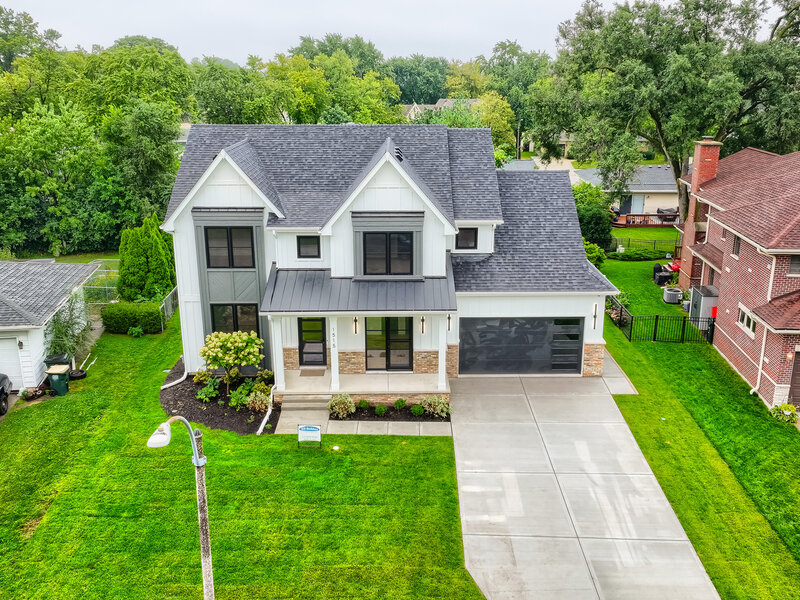 1515 N Fernandez Place Arlington Heights IL 60004
