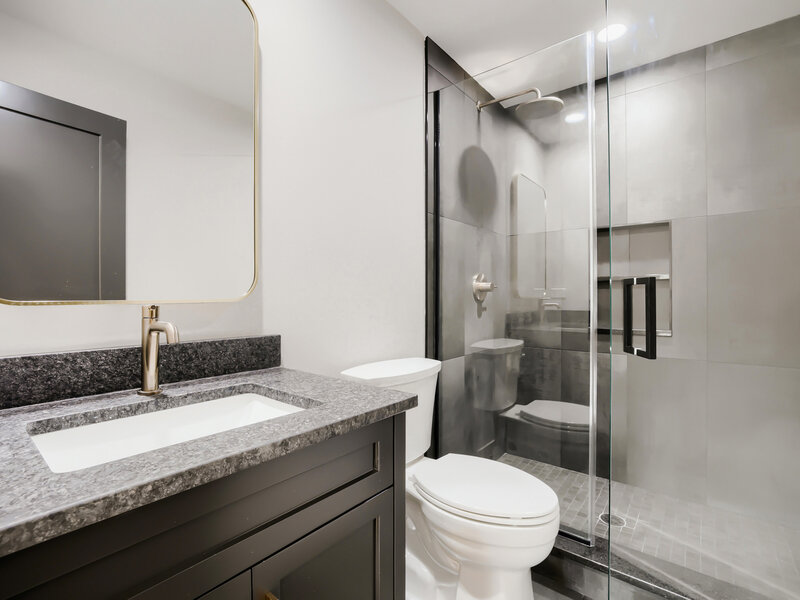 1515 N Fernandez Place Arlington Heights IL 60004