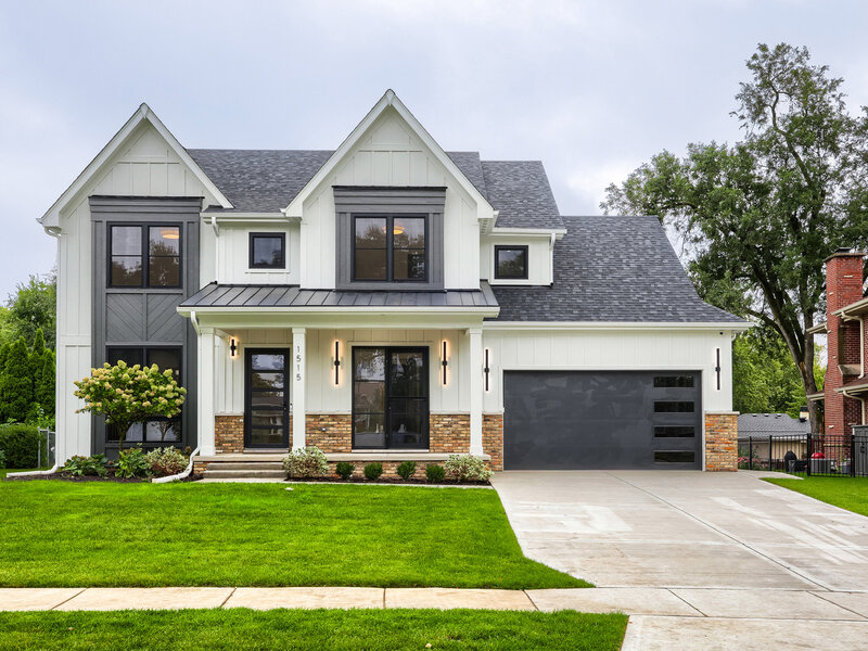 1515 N Fernandez Place Arlington Heights IL 60004