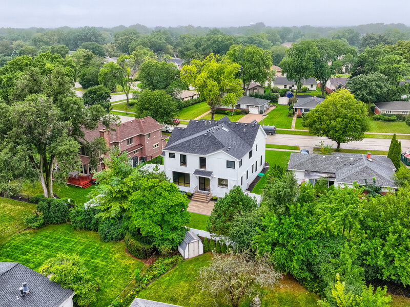 1515 N Fernandez Place Arlington Heights IL 60004