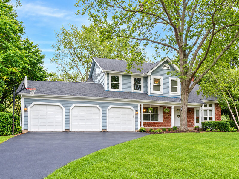 2140 Kenton Lane Green Oaks IL 60048