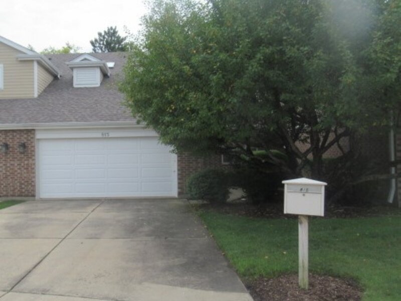 815 Winchester Lane Northbrook IL 60062