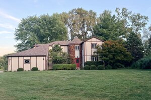 Photo of 2004 Byrnebruk Drive Champaign IL 61822