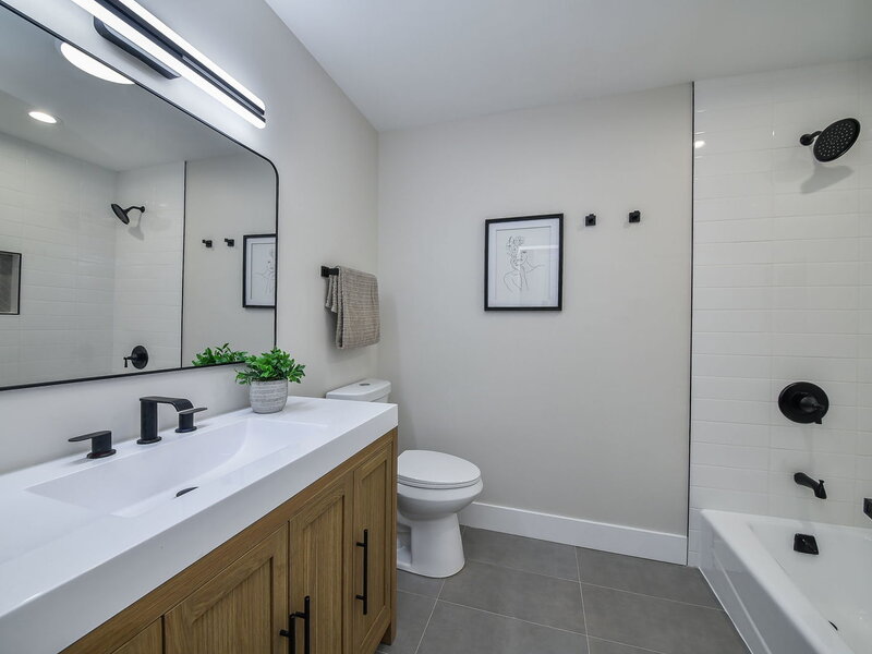 1706 S Stewart Avenue Lombard IL 60148