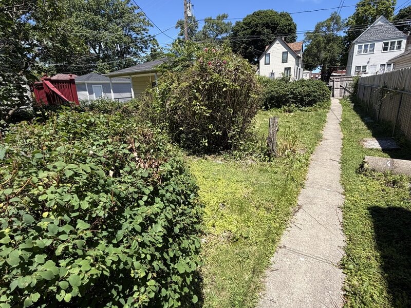 630 E 90th Place Chicago IL 60619