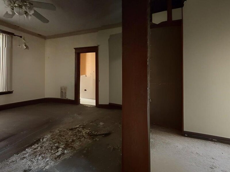 630 E 90th Place Chicago IL 60619