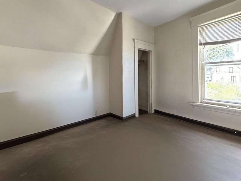 630 E 90th Place Chicago IL 60619
