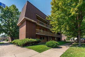Photo of 6400 27th Street Berwyn IL 60402 Unit 201