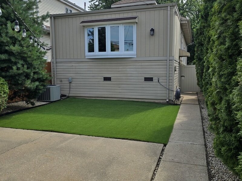 3760 N Osceola Avenue Chicago IL 60634