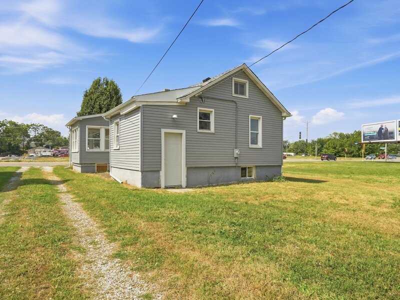 1266 N Schuyler Avenue Kankakee IL 60901