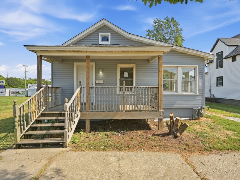 1266 N Schuyler Avenue Kankakee IL 60901