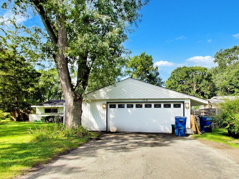 115 Lockerbie Lane Wilmette IL 60091