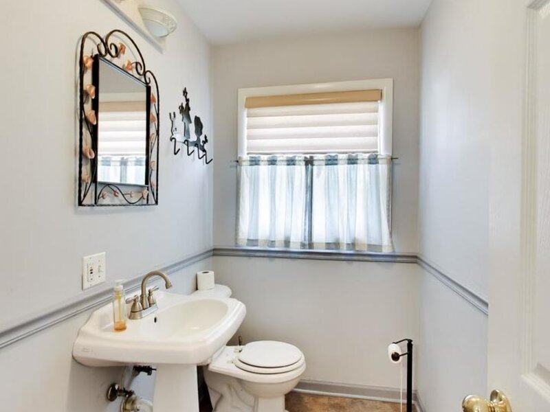 115 Lockerbie Lane Wilmette IL 60091