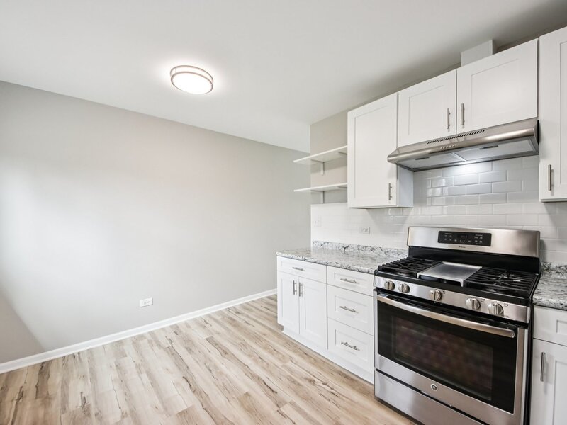 65 Della Street Crystal Lake IL 60014