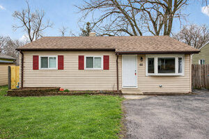 Photo of 65 Della Street Crystal Lake IL 60014