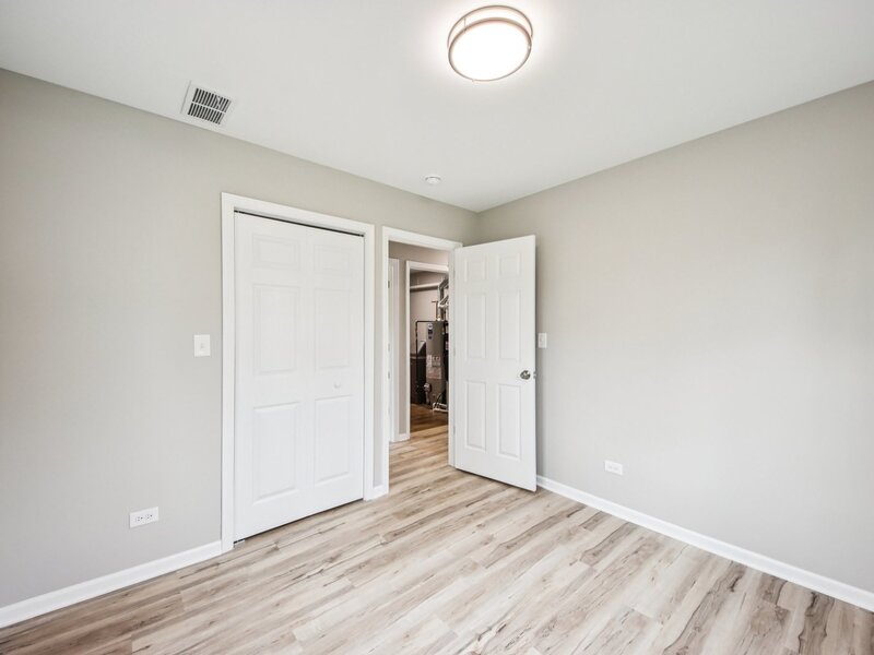 65 Della Street Crystal Lake IL 60014