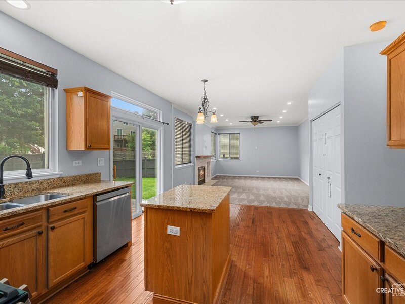 1990 Summerlin Drive Aurora IL 60503