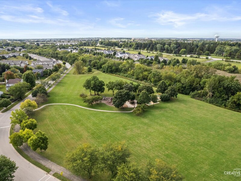 1990 Summerlin Drive Aurora IL 60503