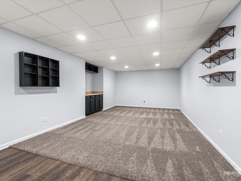 1990 Summerlin Drive Aurora IL 60503
